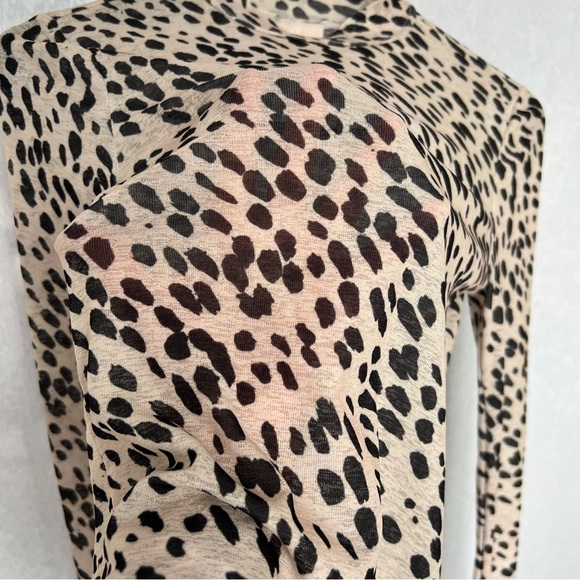 Sheer mock neck top - Picture 2 of 3